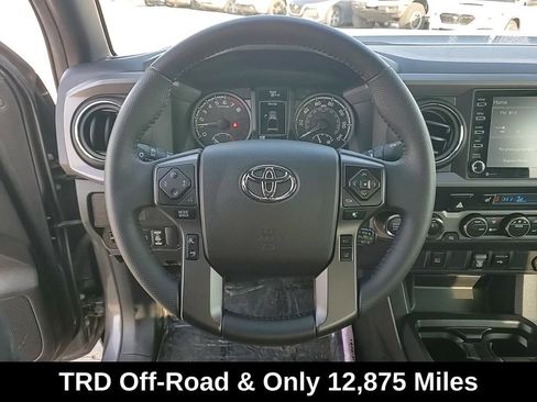 Used 2021 Toyota Tacoma TRD Off-Road image 15