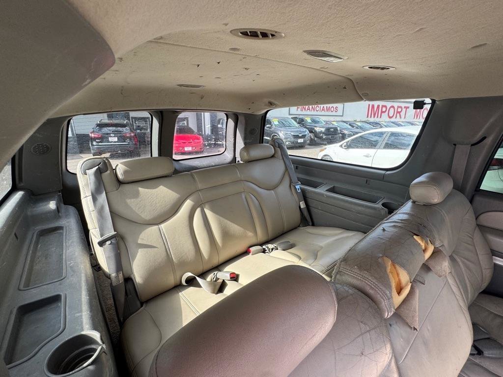 Used 2001 GMC Yukon XL SLT w/ SLT Equipment Group AWD/4WD image 11