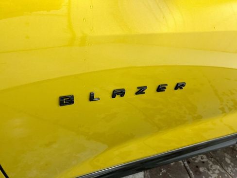 Used 2023 Chevrolet Blazer RS w/ Enhanced Convenience Package AWD/4WD image 27