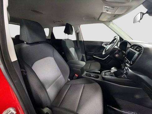 Used 2022 Kia Soul LX w/ Technology Package FWD image 26