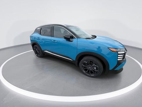 New 2026 Nissan Kicks SR w/ SR Premium Package AWD/4WD image 2