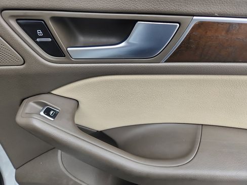 Used 2017 Audi Q5 2.0T Premium Plus image 32