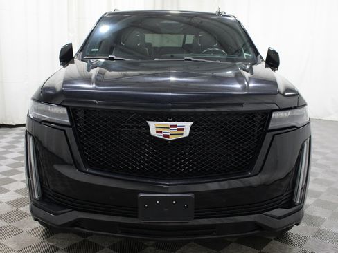 Used 2023 Cadillac Escalade Sport AWD/4WD image 37