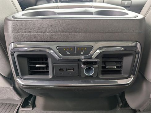 Used 2021 Chevrolet Silverado 1500 LTZ image 16