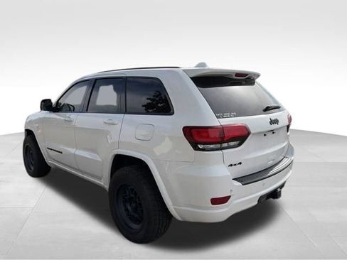 Used 2021 Jeep Grand Cherokee Laredo X AWD/4WD image 8