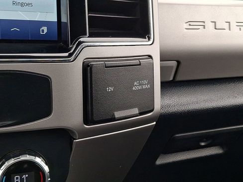 Used 2022 Ford F350 Lariat w/ Black Appearance Package image 26