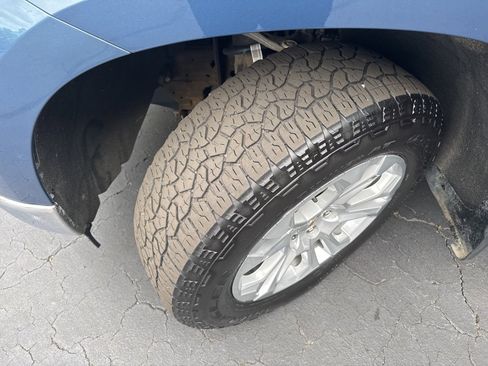 Certified 2024 Chevrolet Silverado 1500 LTZ image 19