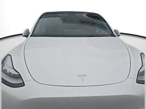 Used 2021 Tesla Model Y Long Range image 2