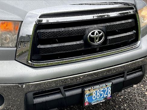 Used 2013 Toyota Tundra 4x4 CrewMax w/ TRD Off-Road Pkg image 31