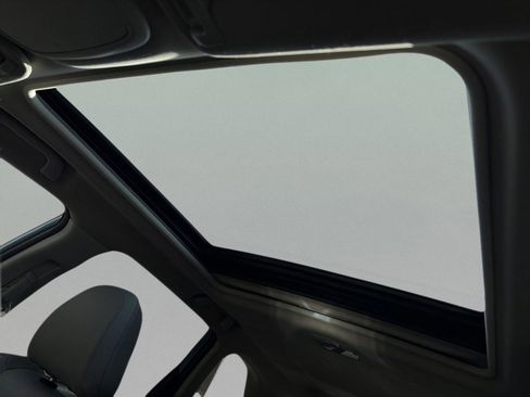 Used 2019 Subaru Forester Limited image 24