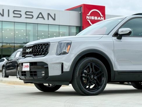 Used 2024 Kia Telluride SX Prestige X-Line image 2