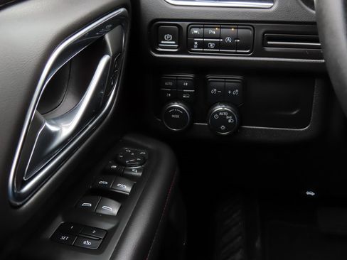 Certified 2023 Chevrolet Tahoe RST w/ Luxury Package image 20