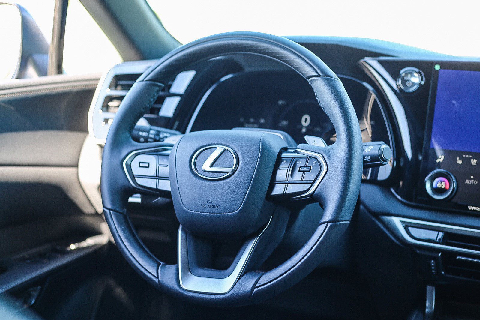 Certified 2026 Lexus RX 350h w/ Convenience Package AWD/4WD image 15