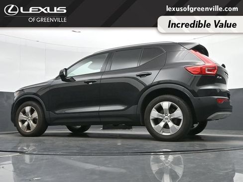 Used 2019 Volvo XC40 T5 Momentum AWD/4WD image 36