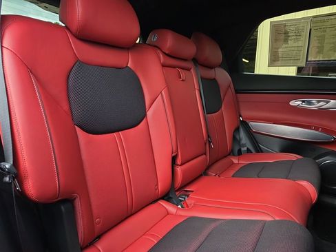 Used 2024 Genesis GV70 3.5T Sport image 19