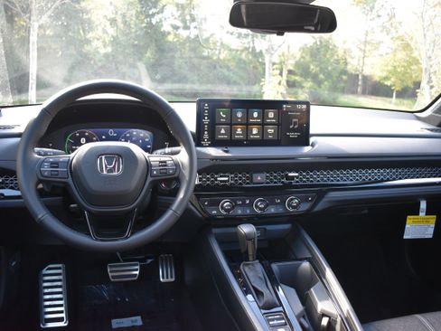 New 2026 Honda Accord Sport image 11