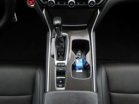 Certified 2022 Honda Accord Sport image 20