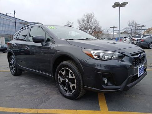 Used 2018 Subaru Crosstrek 2.0i Premium w/ Moonroof Package image 2