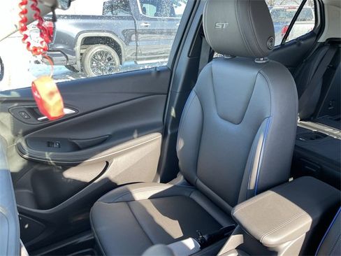 New 2026 Buick Encore GX Sport Touring w/ Advanced Technology Package image 23