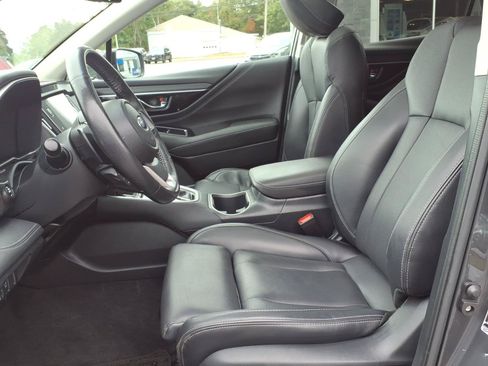Used 2021 Subaru Outback Limited AWD/4WD image 7