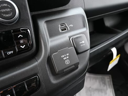 New 2026 RAM ProMaster 1500 w/ Convenience Group FWD image 32