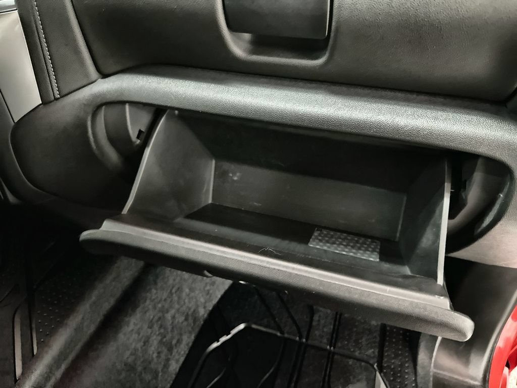 Used 2019 Chevrolet Silverado 1500 RST AWD/4WD image 21
