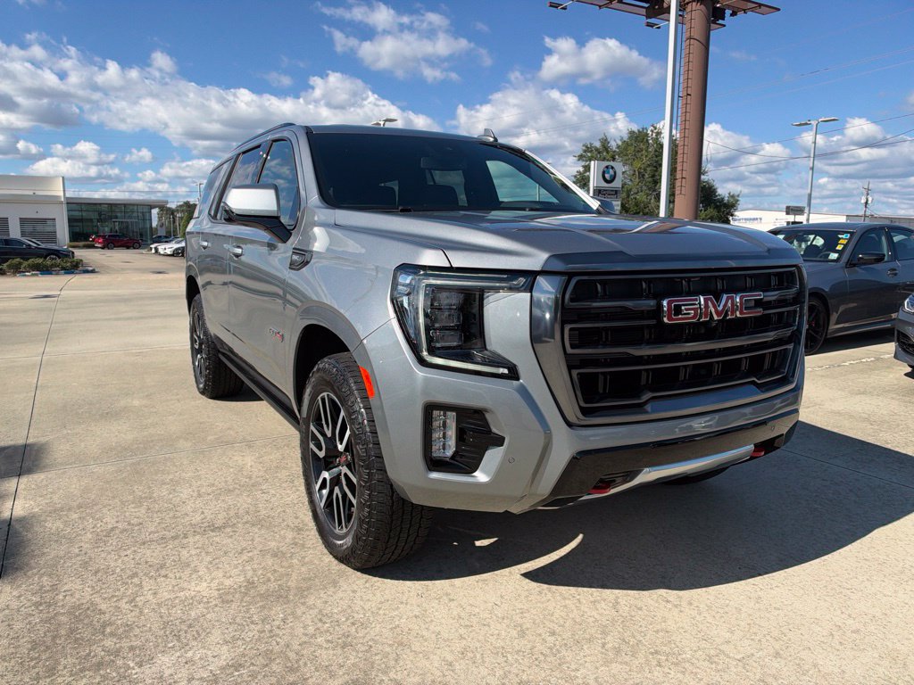 Used 2024 GMC Yukon AT4 w/ AT4 Premium Plus Package AWD/4WD image 7