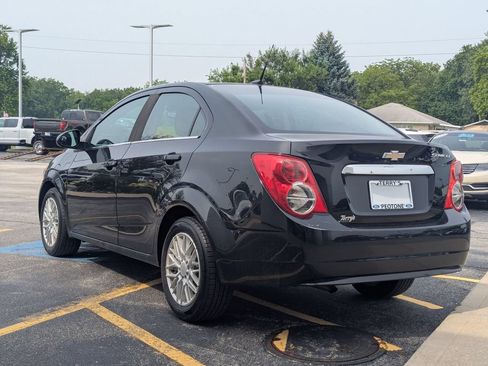 Used 2013 Chevrolet Sonic LT FWD image 5