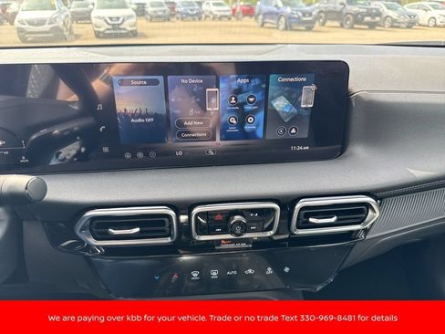 New 2026 Nissan Sentra SV w/ Floor Mat Package FWD image 17