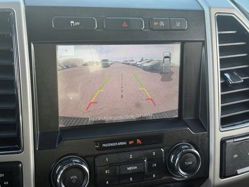 Used 2020 Ford F150 Lariat image 28