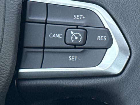 New 2026 Jeep Compass Latitude image 21