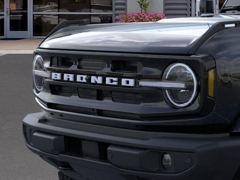 New 2025 Ford Bronco Outer Banks image 19