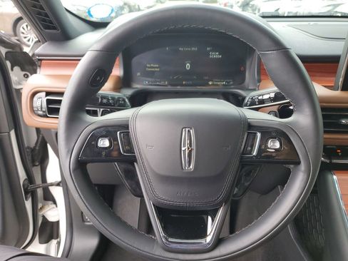 Certified 2024 Lincoln Aviator Reserve w/ Equipment Group 201A AWD/4WD image 23
