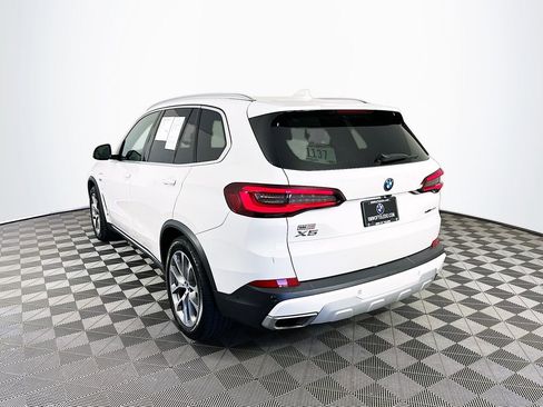 Used 2023 BMW X5 xDrive45e w/ Climate Comfort Package image 6