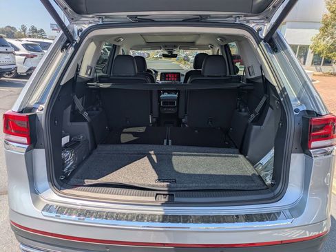 New 2026 Volkswagen Atlas SEL AWD/4WD image 14