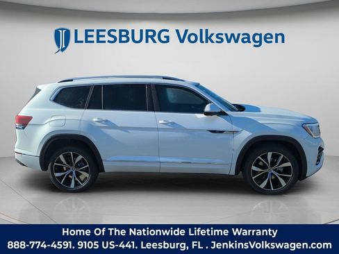 New 2026 Volkswagen Atlas SEL Premium R-Line AWD/4WD image 3