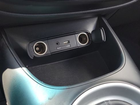 Used 2017 Kia Soul + w/ Designer's Package FWD image 25