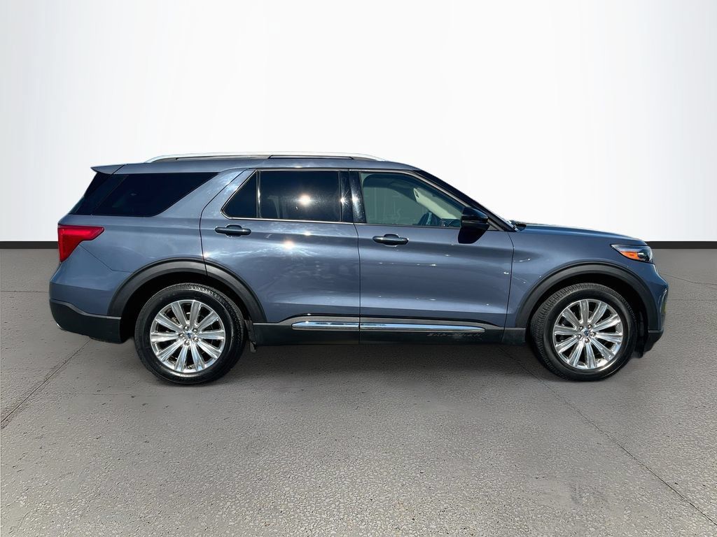 Used 2021 Ford Explorer Limited w/ Equipment Group 301A AWD/4WD image 8