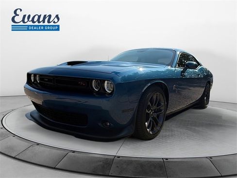 Used 2021 Dodge Challenger R/T Scat Pack image 1