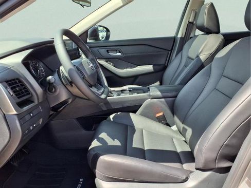 Certified 2026 Nissan Rogue Dark Armor FWD image 10