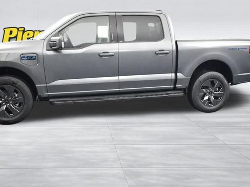 New 2025 Ford F150 Lightning Lariat image 5