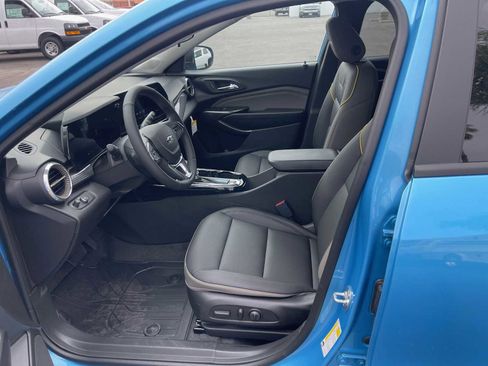 New 2025 Chevrolet Trax ACTIV w/ Driver Confidence Package image 18