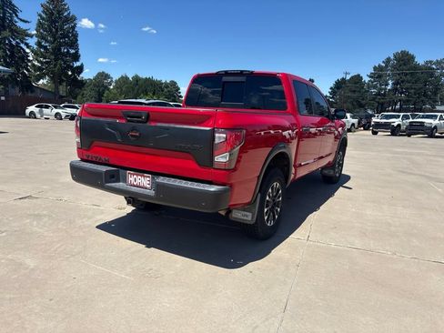 Used 2021 Nissan Titan PRO-4X AWD/4WD image 5