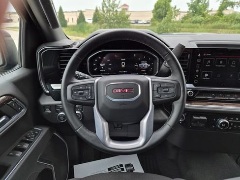 Used 2026 GMC Sierra 1500 Elevation AWD/4WD image 18