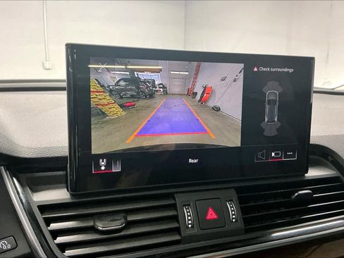 Used 2022 Audi Q5 2.0T Premium Plus w/ Premium Plus Package image 23