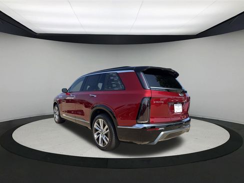 New 2026 Cadillac Vistiq Luxury image 6