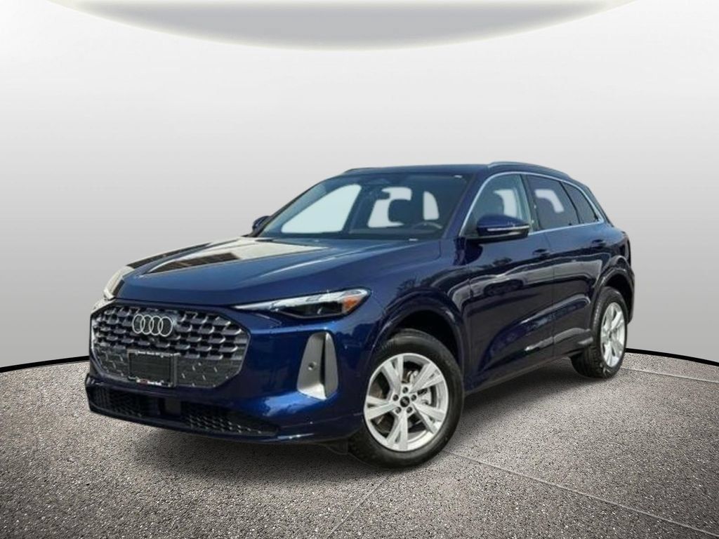 New 2026 Audi Q5 Premium AWD/4WD image 1