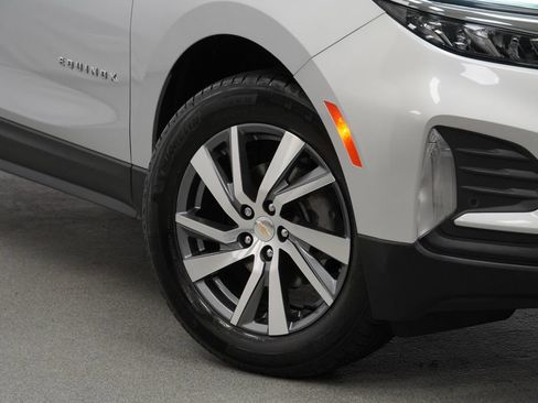 Used 2022 Chevrolet Equinox LT FWD image 8