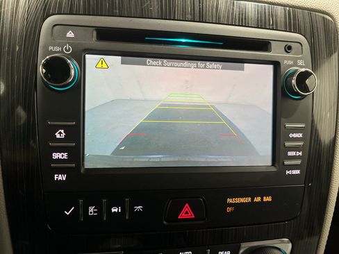 Used 2017 Chevrolet Traverse LT AWD/4WD image 23