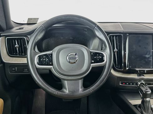 Used 2019 Volvo XC60 T6 Inscription AWD/4WD image 17